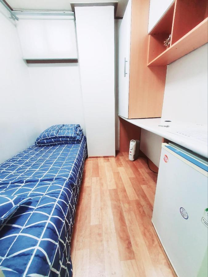 Hub House Livingtel Hostel โซล ภายนอก รูปภาพ