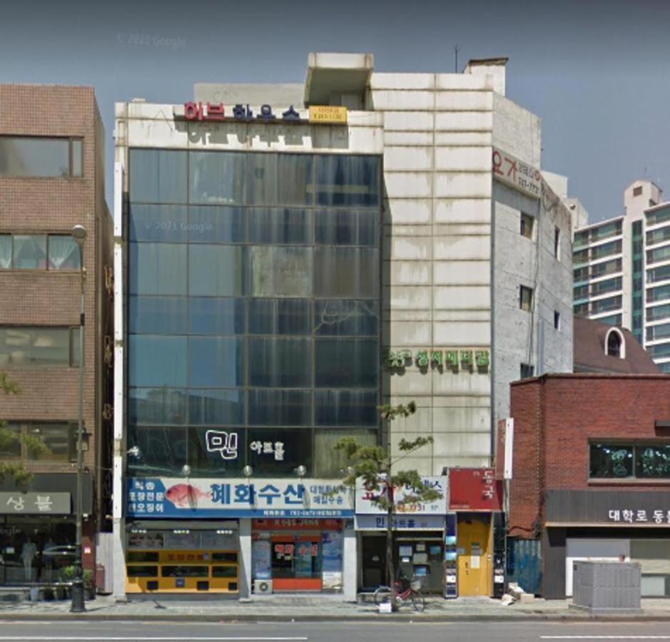 Hub House Livingtel Hostel โซล ภายนอก รูปภาพ